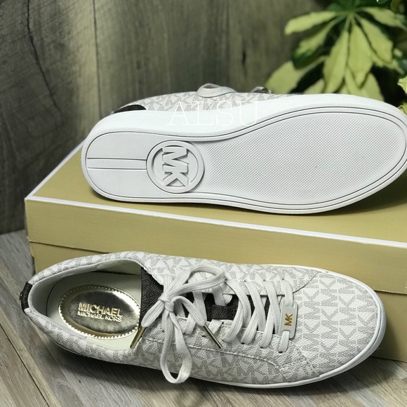 Michael Kors Catelyn Lace Up MK Signature Vanilla - Picture 7 of 8